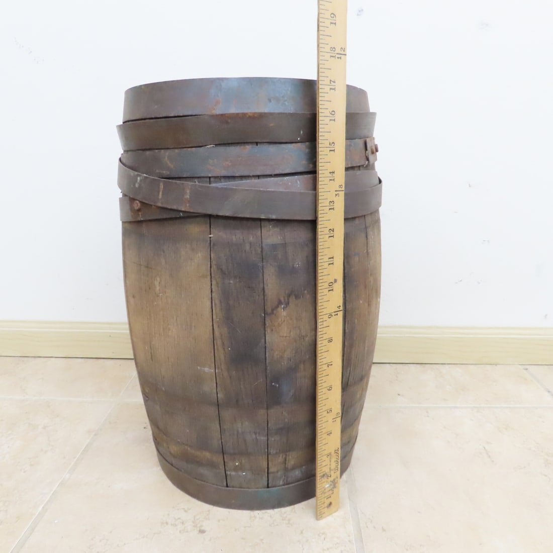 Block & Tackle, Rope, Gas Stove & Small Barrel - 7