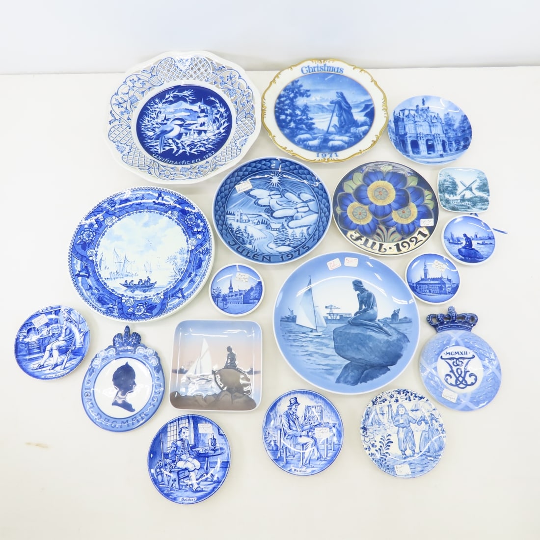 Vintage Blue Dishware, Royal Copenhagen, German (1 of 20)
