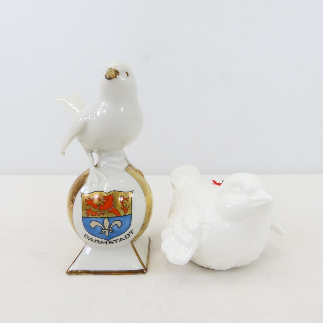 Goebel Figurines & Birds, Gerold Souvenir Bird - 19