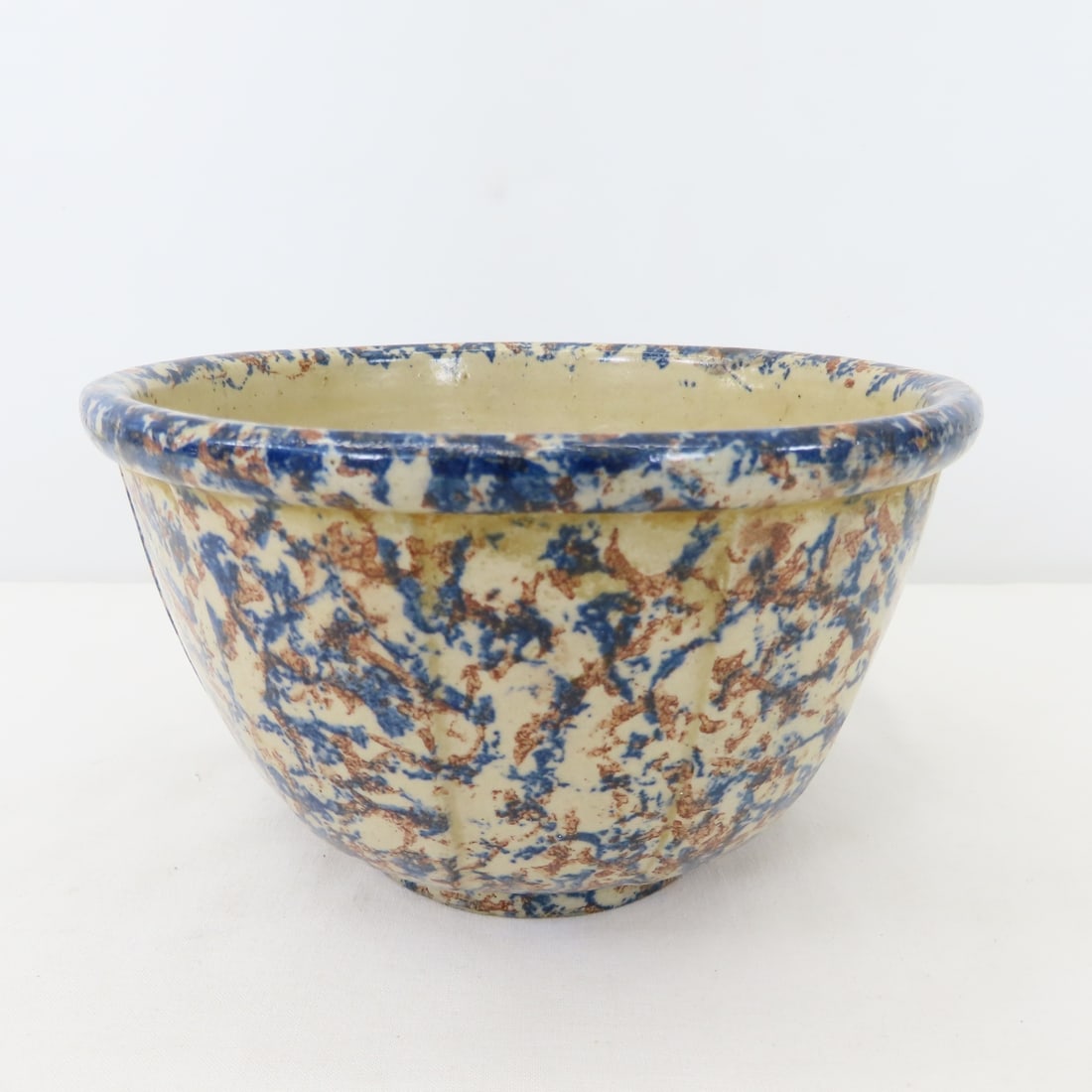 Red Wing Spongeware Advertising Bowl CHAS. BLOCK (1 of 9)