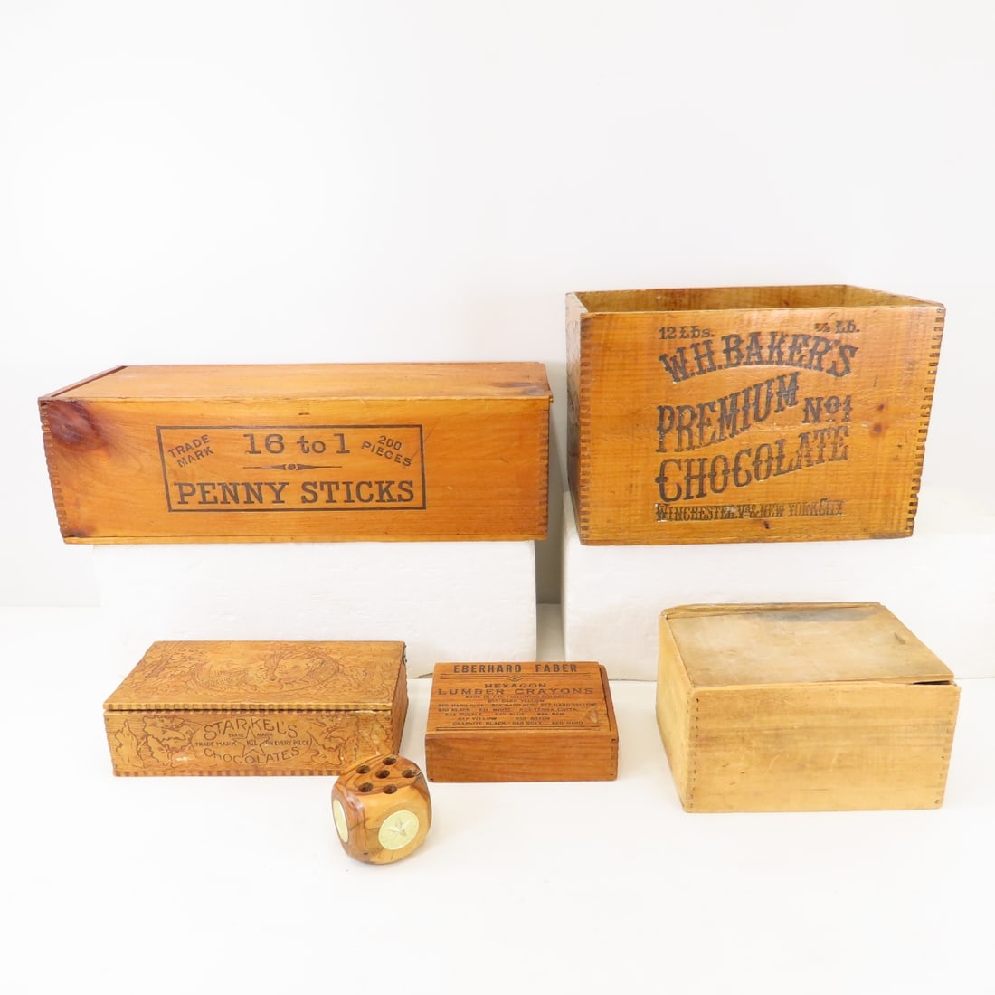 Vintage Wood Advertising Boxes, W.H. Baker's (1 of 20)