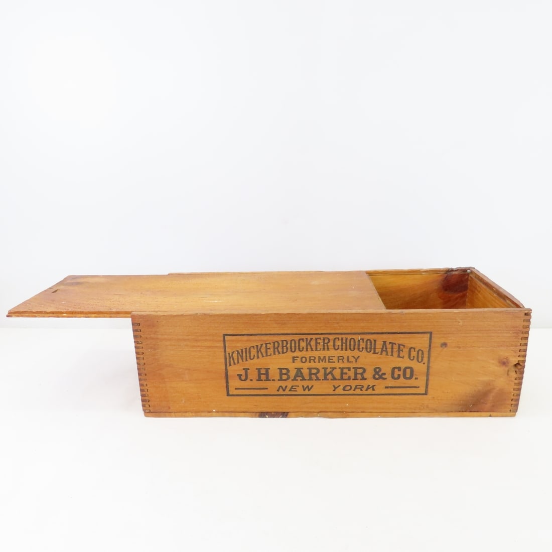 Vintage Wood Advertising Boxes, W.H. Baker's - 4
