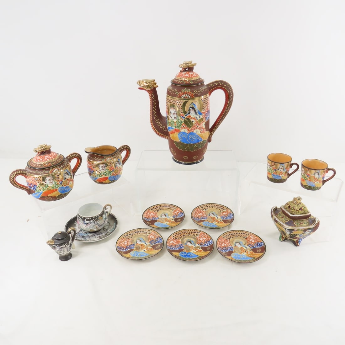 Japanese Satsuma style tea set & more (1 of 20)