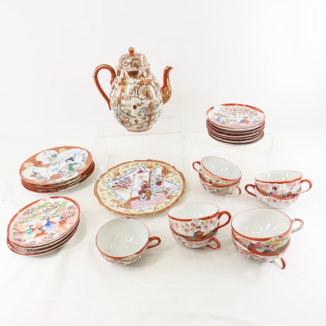 Japanese teapot, cups, plates and more (1 of 20)