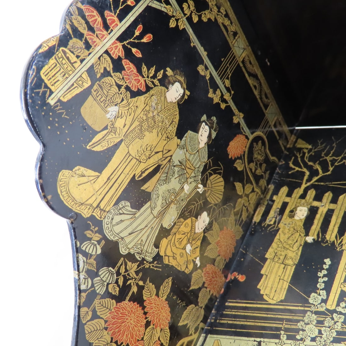 Vintage Japanese painted folding shelf & more - 8