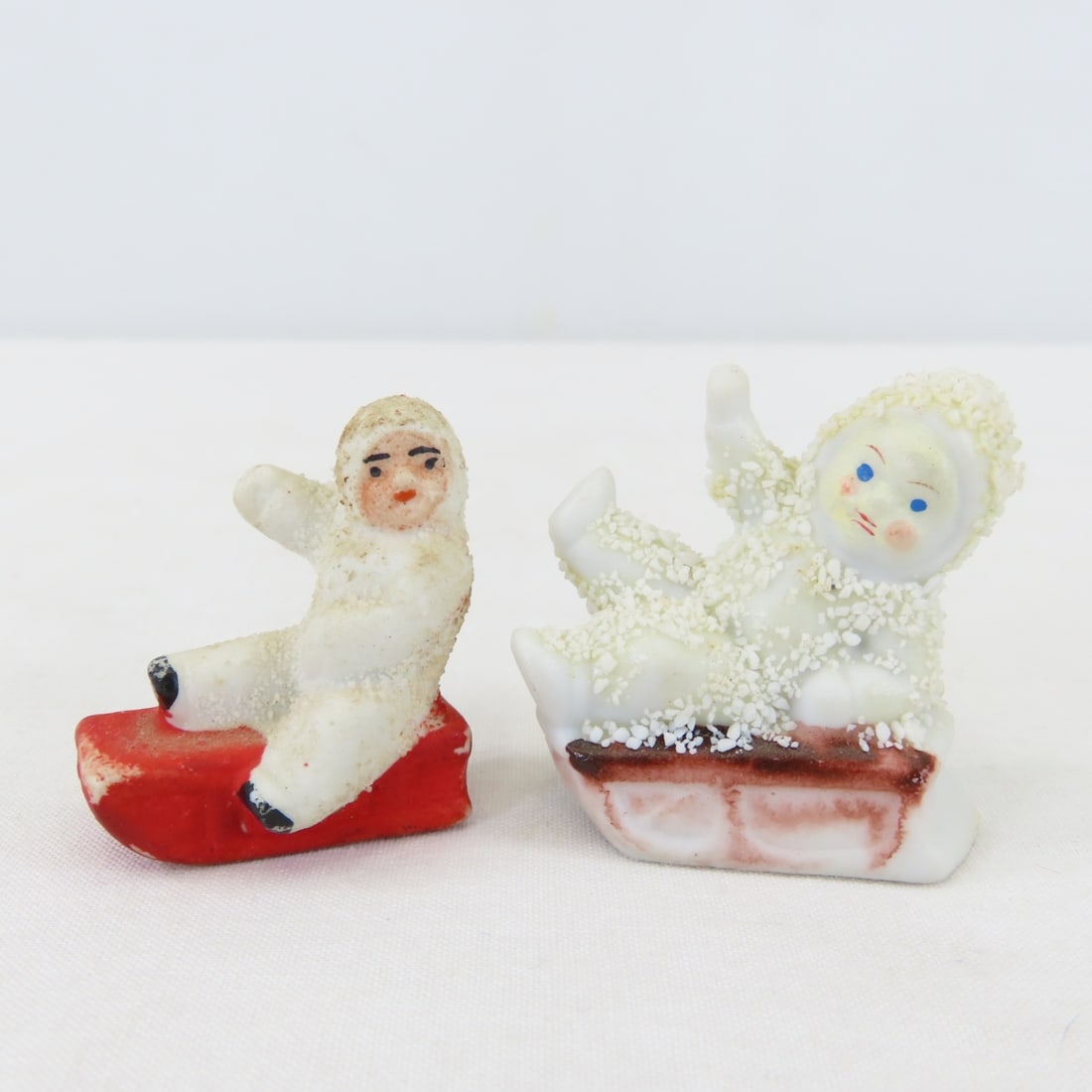 Vintage Hertwig Germany Snow Baby on sled (1 of 12)