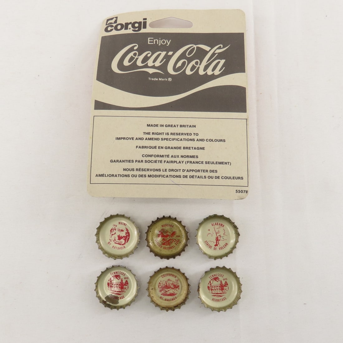 Coca-Cola Collectibles, Trays, Pennant, Van Bank - 15