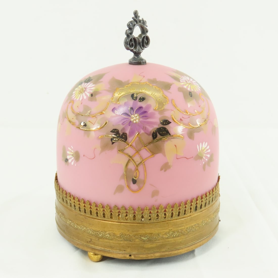 Mt. Washington Glass French HP Paris Music Box (1 of 11)