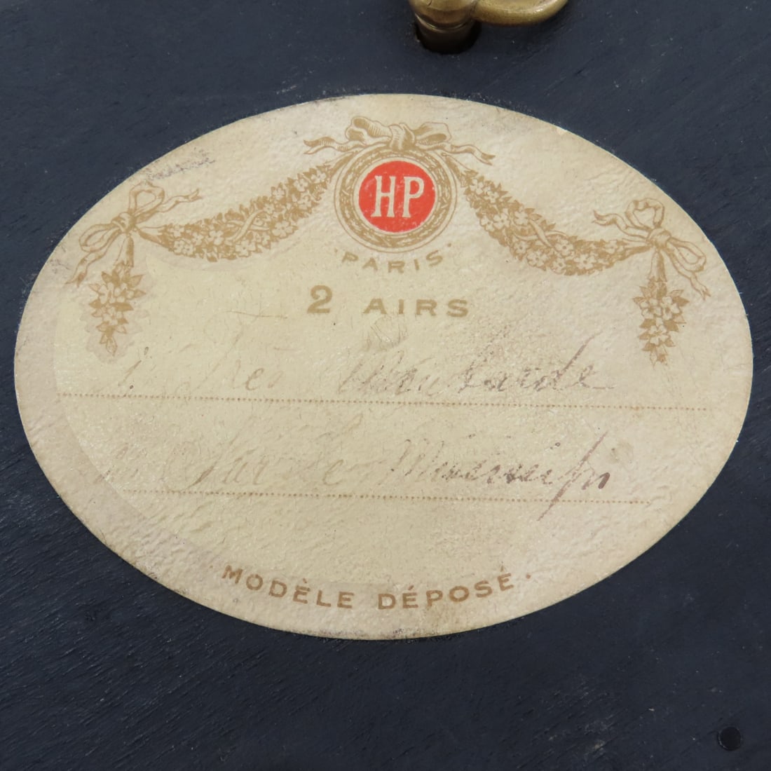 Mt. Washington Glass French HP Paris Music Box - 8