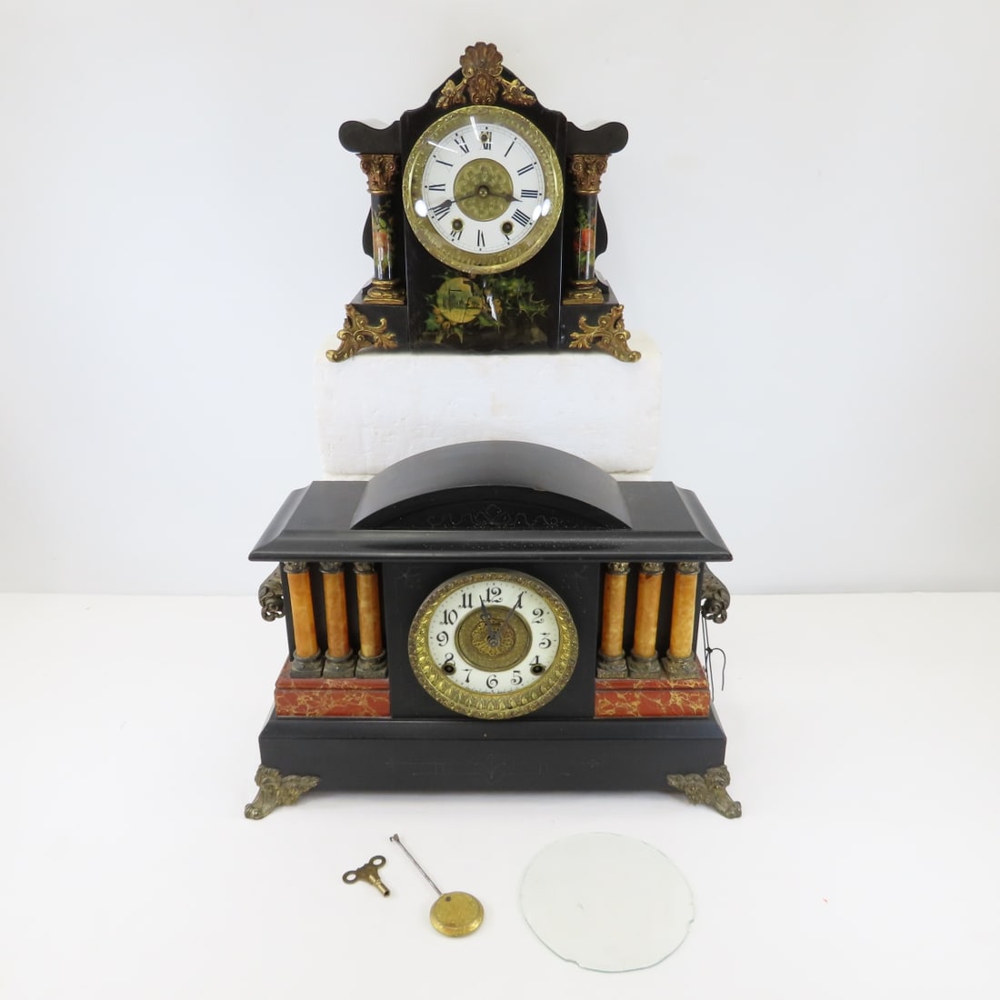 Antique Ingraham & Seth Thomas Mantle Clocks (1 of 20)
