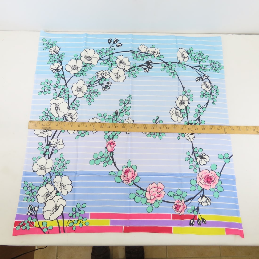 Japanese Takashimaya Scarves, Fabrics & Fans - 7