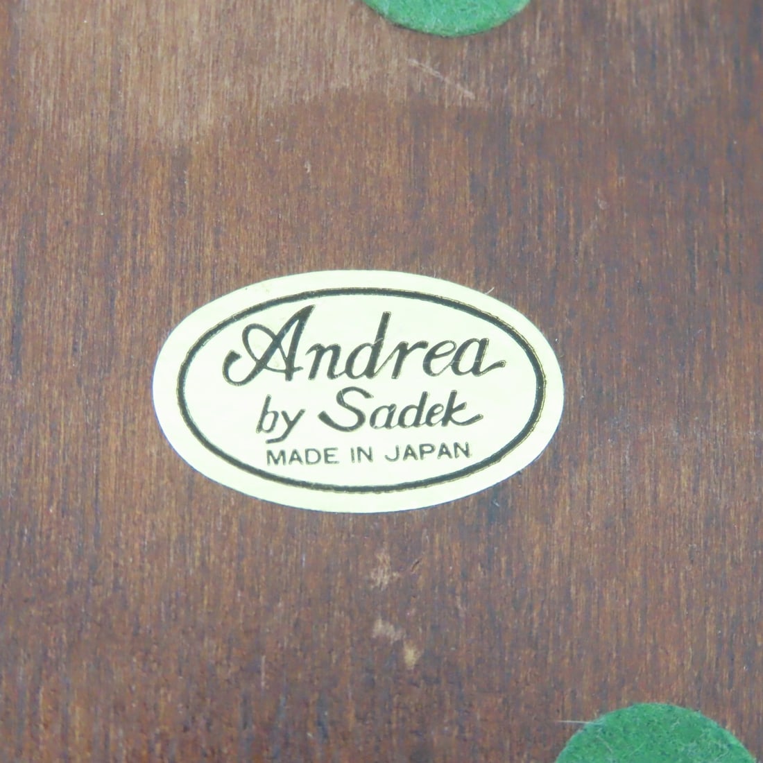 Wood Vase Stands and Pedestals, Mirrors & Displays - 17