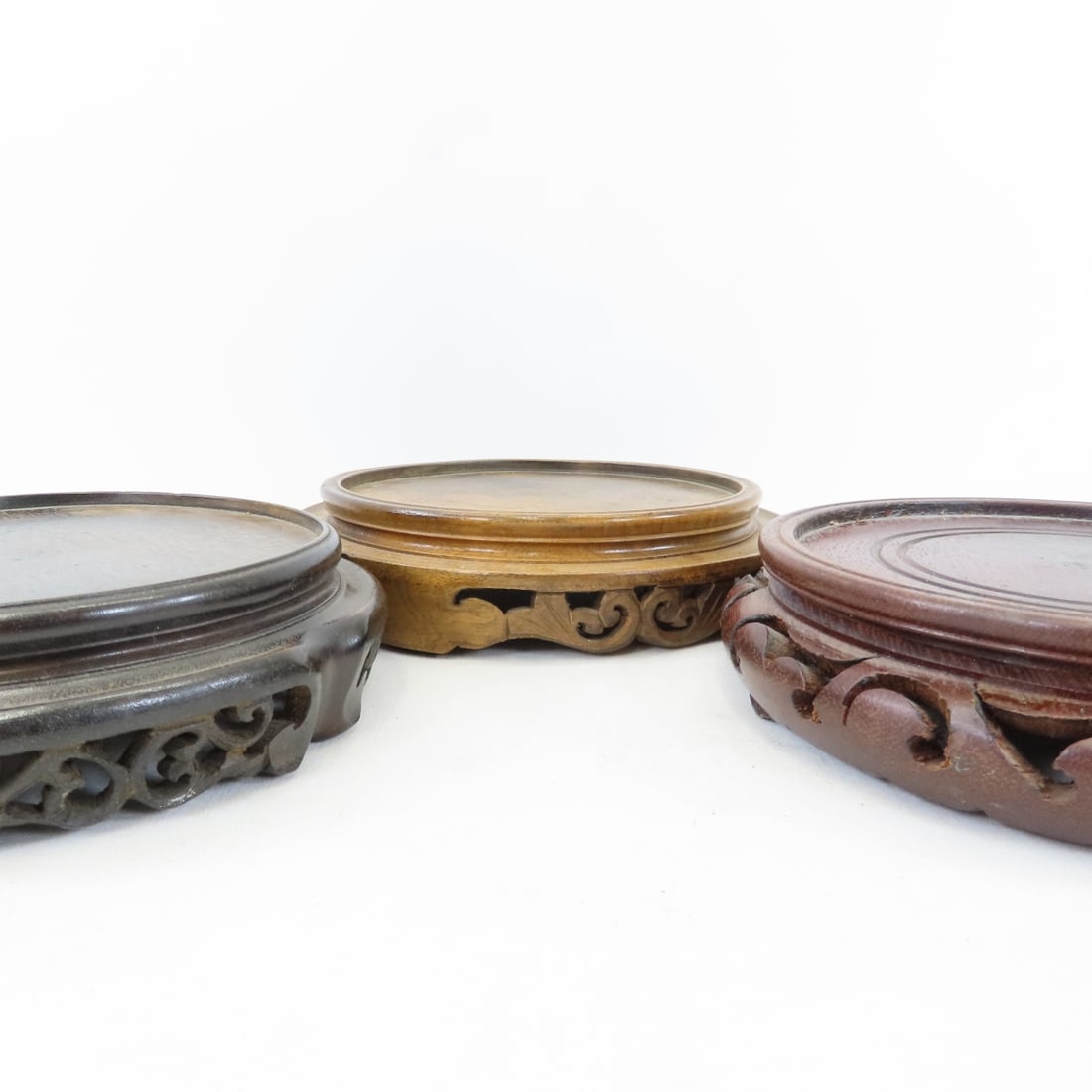 Wood Vase Stands and Pedestals, Mirrors & Displays - 4