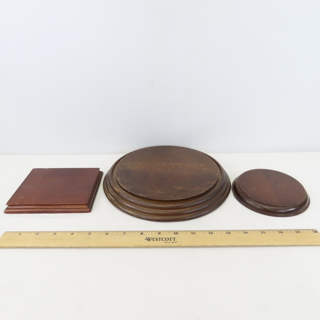 Wood Vase Stands and Pedestals, Mirrors & Displays - 7