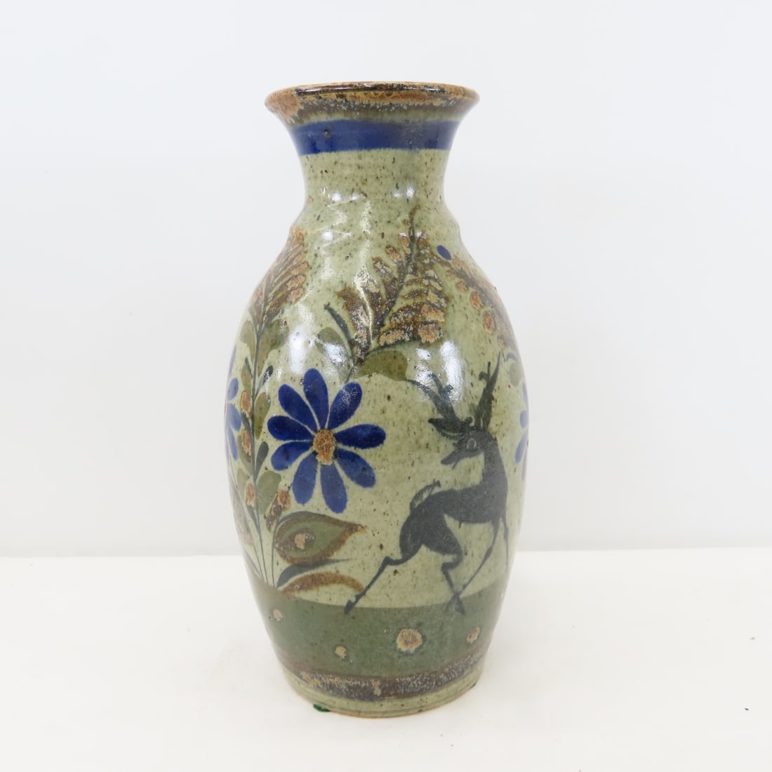 Roseville Ohio & Vintage Art Show Pottery - 6