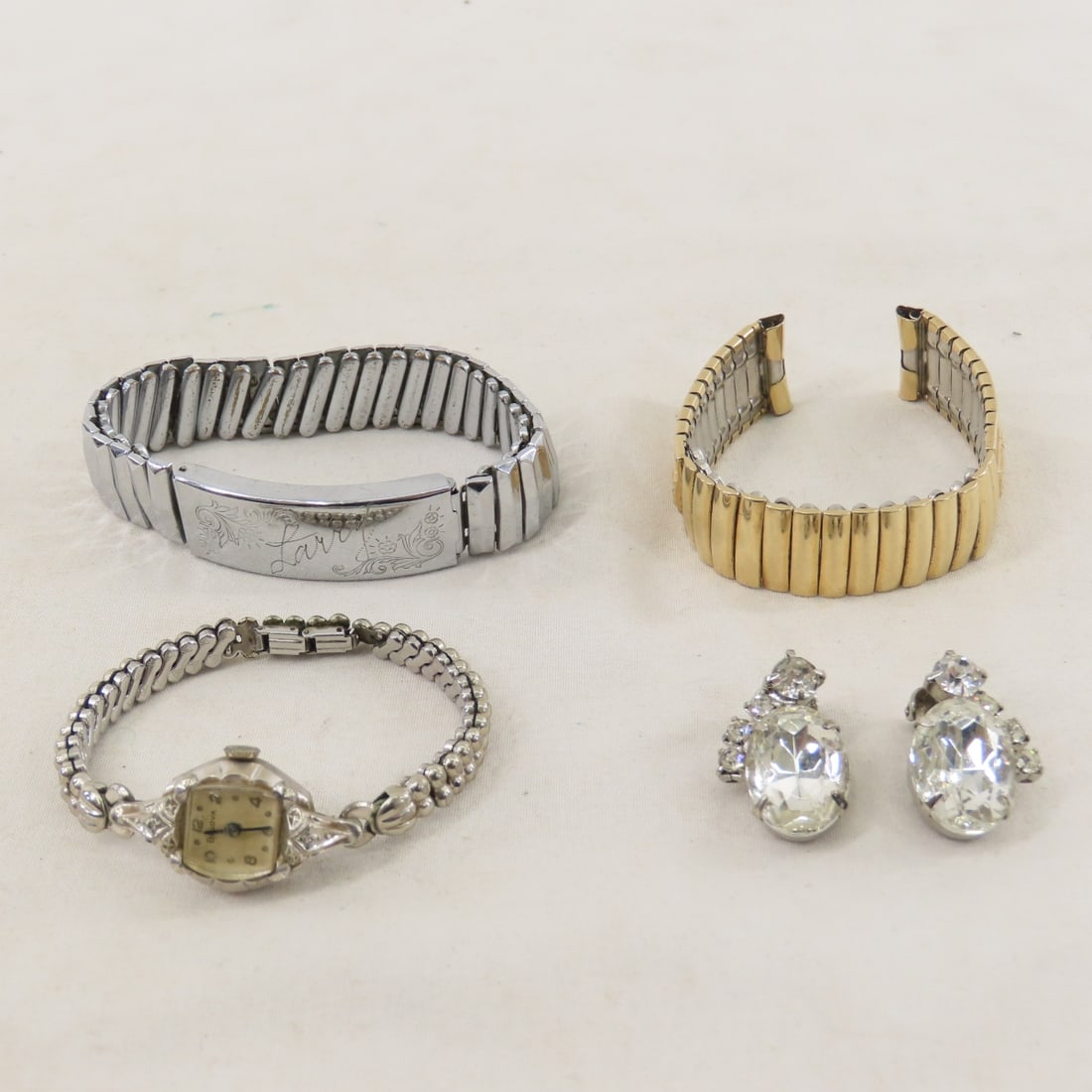 Vintage Fashion & Costume Jewelry, Necklaces, More - 11