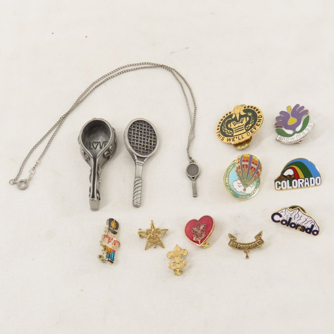 Vintage Fashion & Costume Jewelry, Necklaces, More - 18