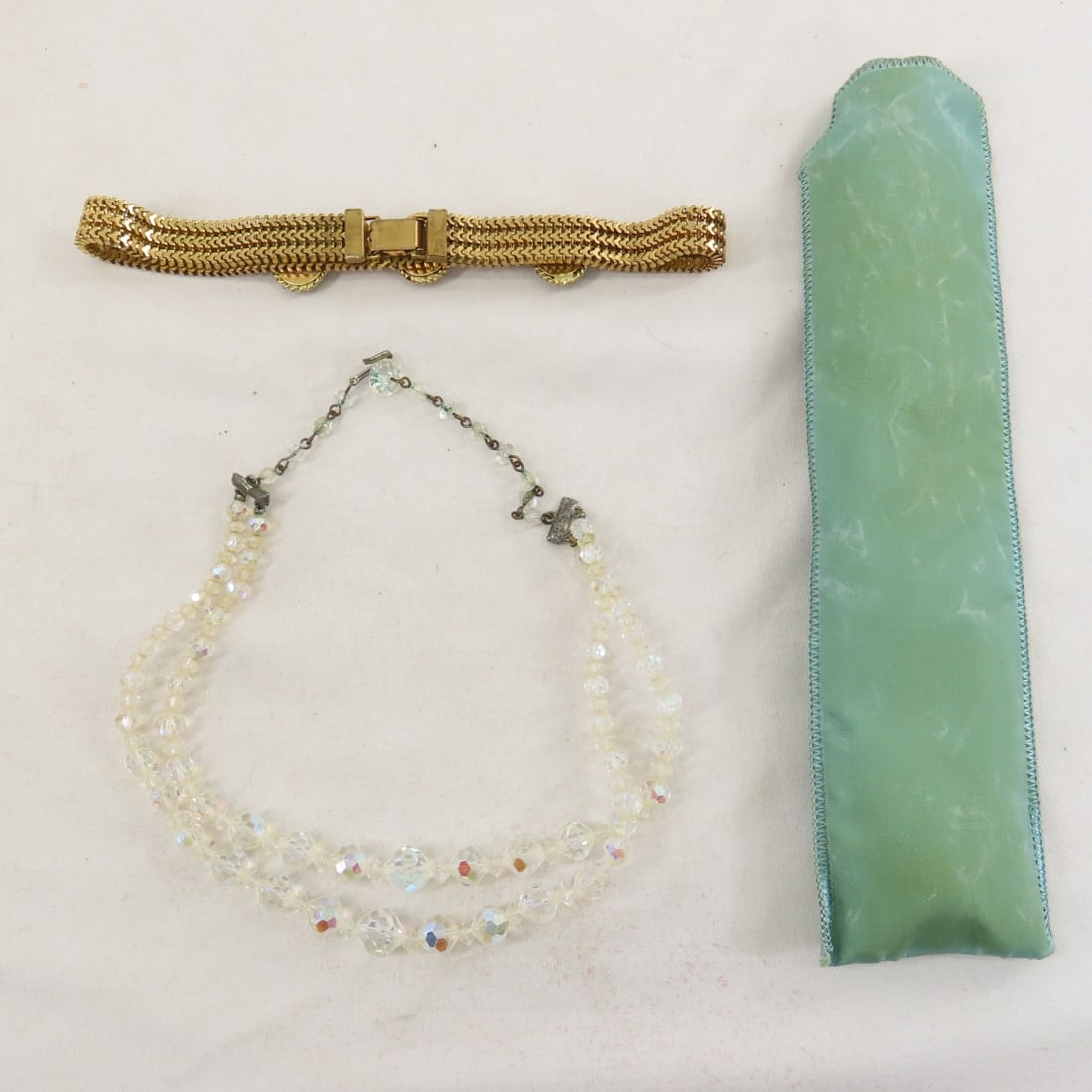 Vintage Fashion & Costume Jewelry, Necklaces, More - 3