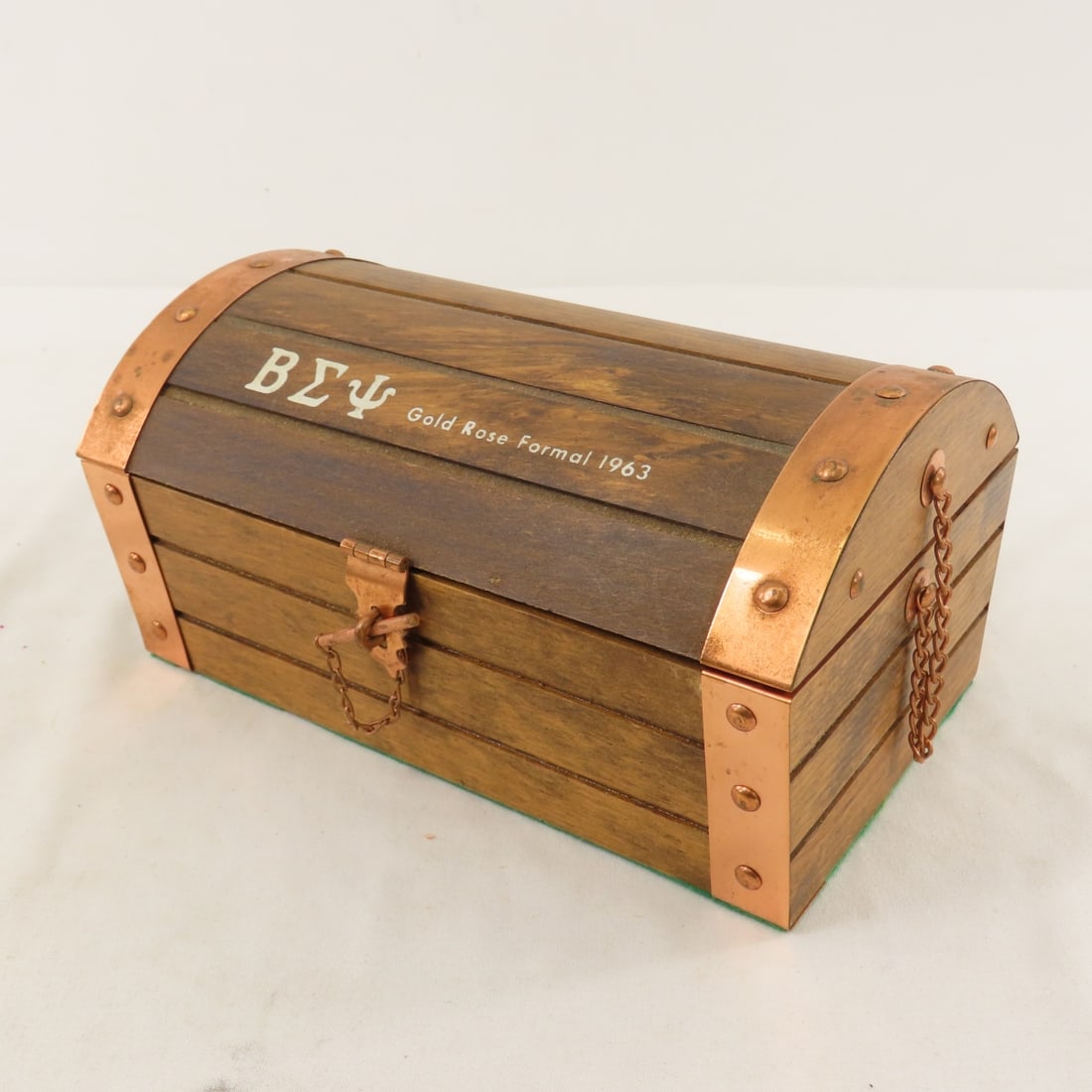 Vintage Fashion & Costume Jewelry, Necklaces, More - 7