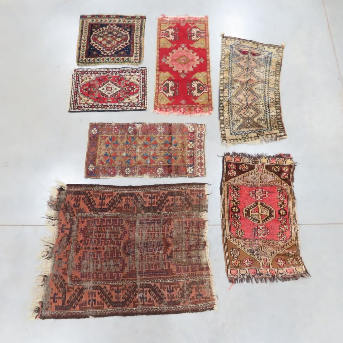 7 Vintage Hand Knotted Oriental Rugs (1 of 20)