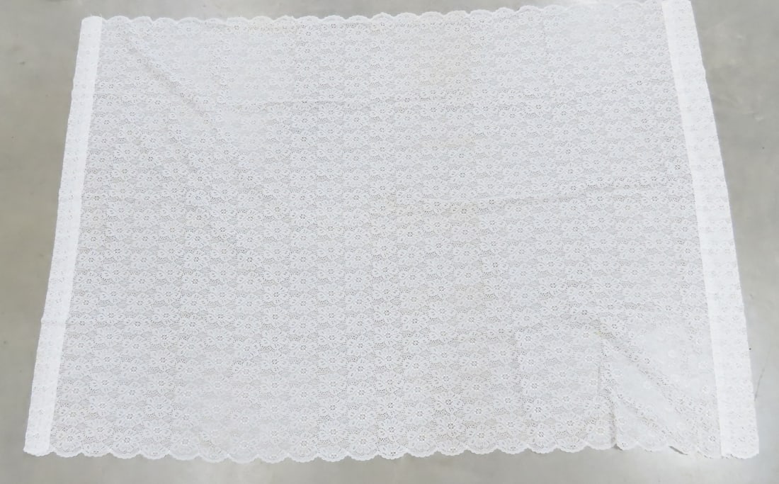 2 Lace Curtain Sets, Tablecloths & More - 11
