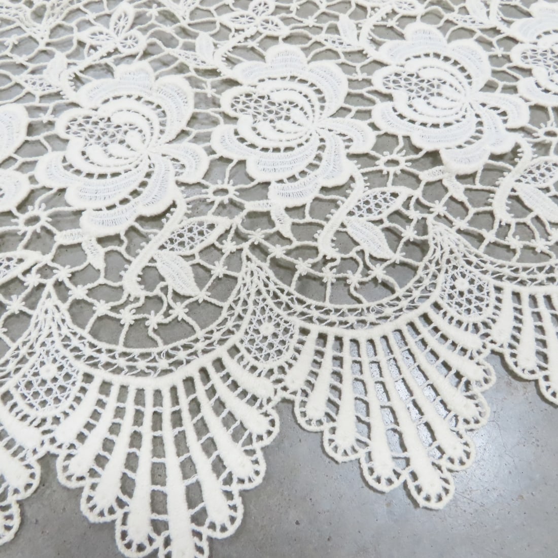 2 Lace Curtain Sets, Tablecloths & More - 16