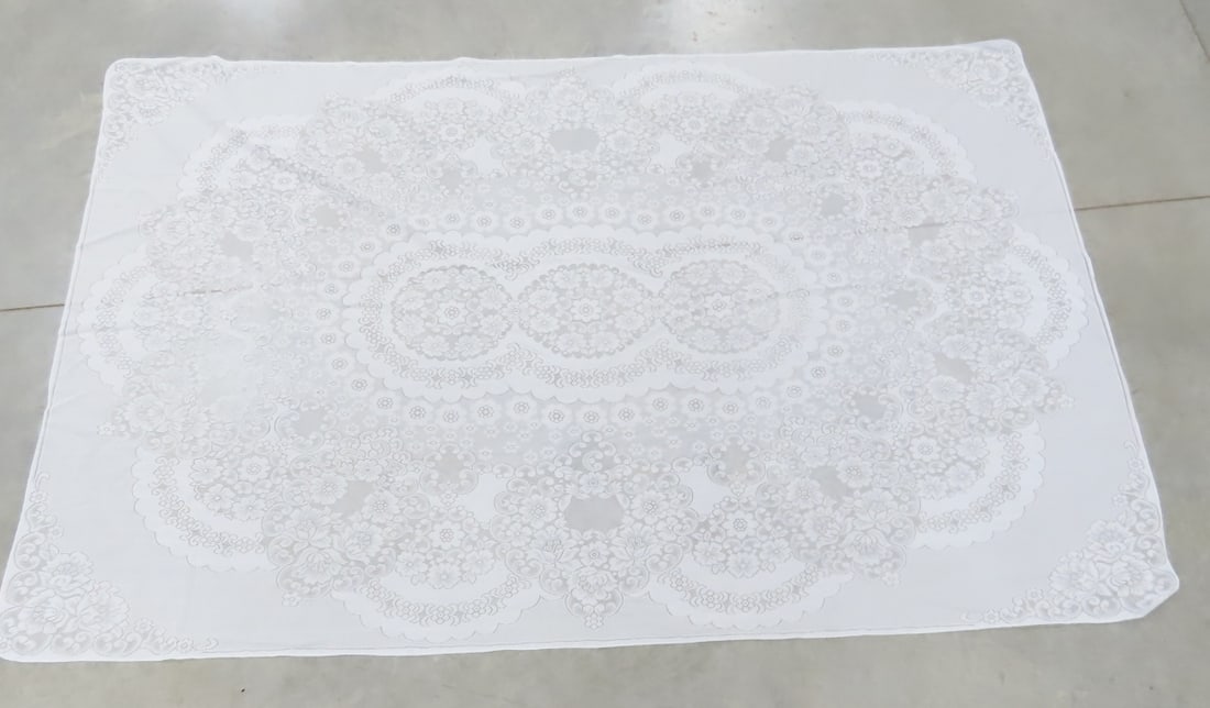 2 Lace Curtain Sets, Tablecloths & More - 7