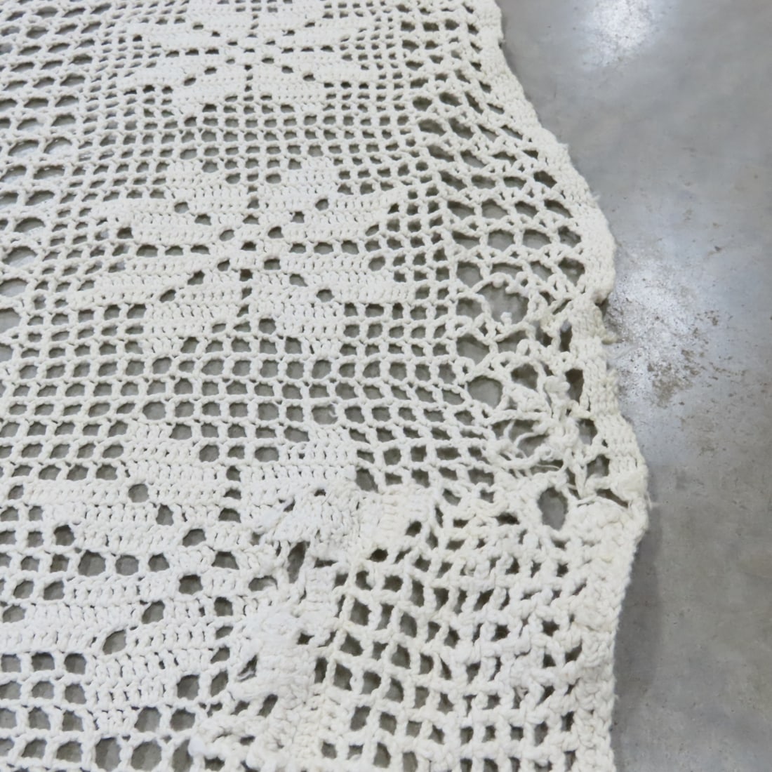 Hand Crocheted Eagle & Other Bedspread - 9