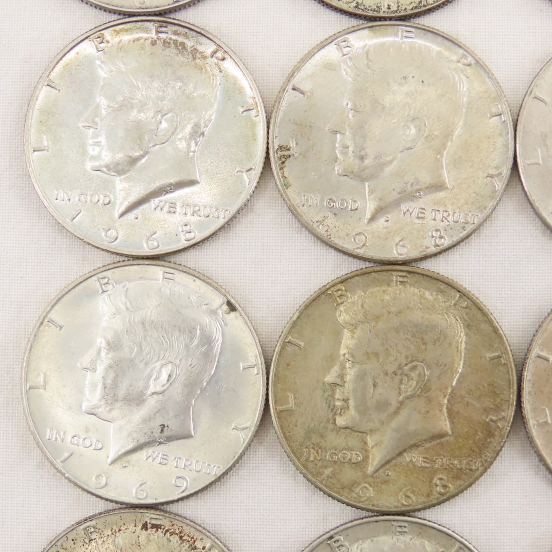 20 1965-1969 40% Silver Kennedy Half Dollars - 4