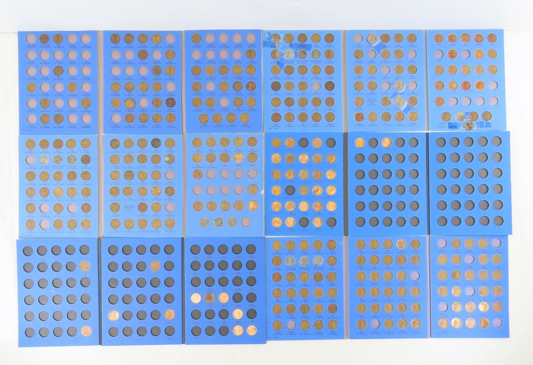 Lincoln Wheat Cent Collection in books: Lincoln Wheat Cent Collection in books - Lot Size 9x7x3" 5 LB Photos are part of description. (Live Auctioneers only shows a max of 20 photos). Please ask questions and read terms & conditions before