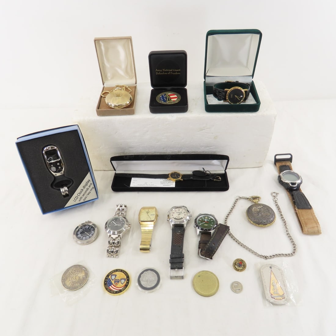 Quartz Pocket & Wrist Watches, Tokens & more (1 of 20)