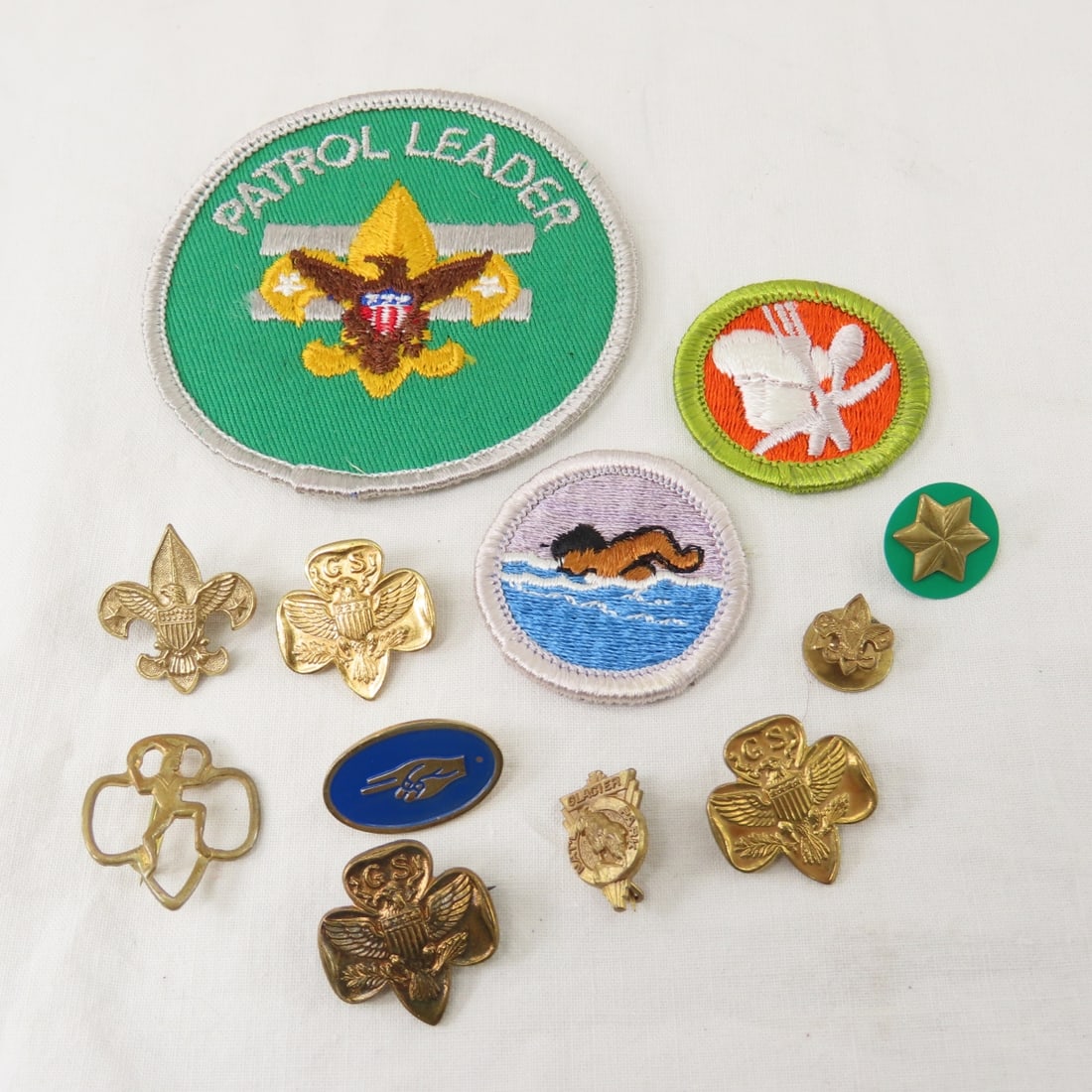 Chromonica, Boy Scout Insignia, Razors, & More - 4