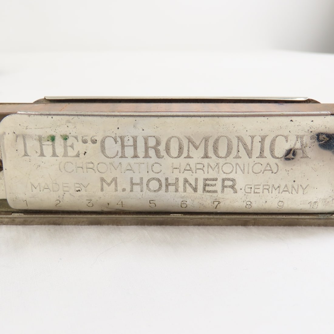 Chromonica, Boy Scout Insignia, Razors, & More - 9
