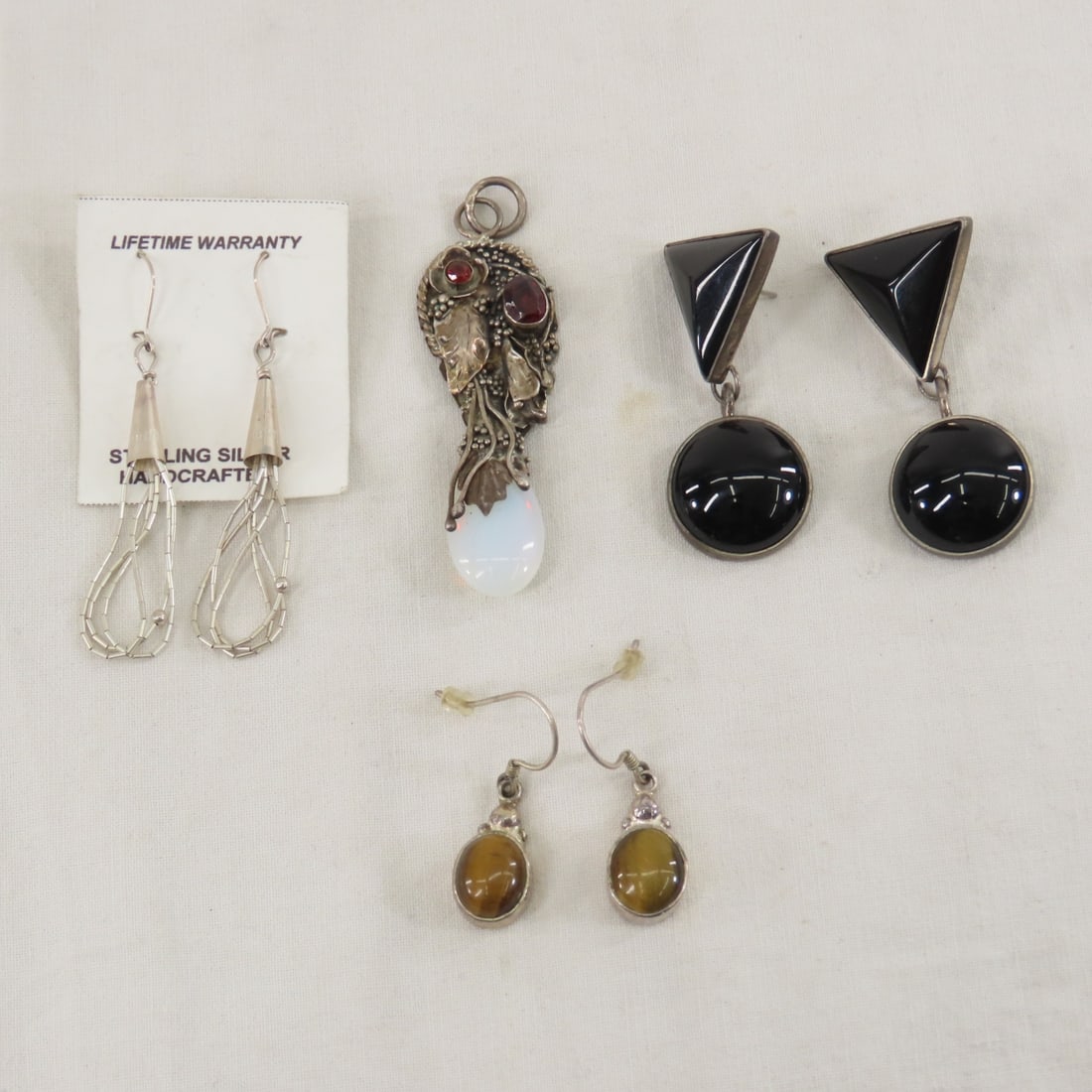 LT, Bell Trading & Other American Indian Jewelry - 16