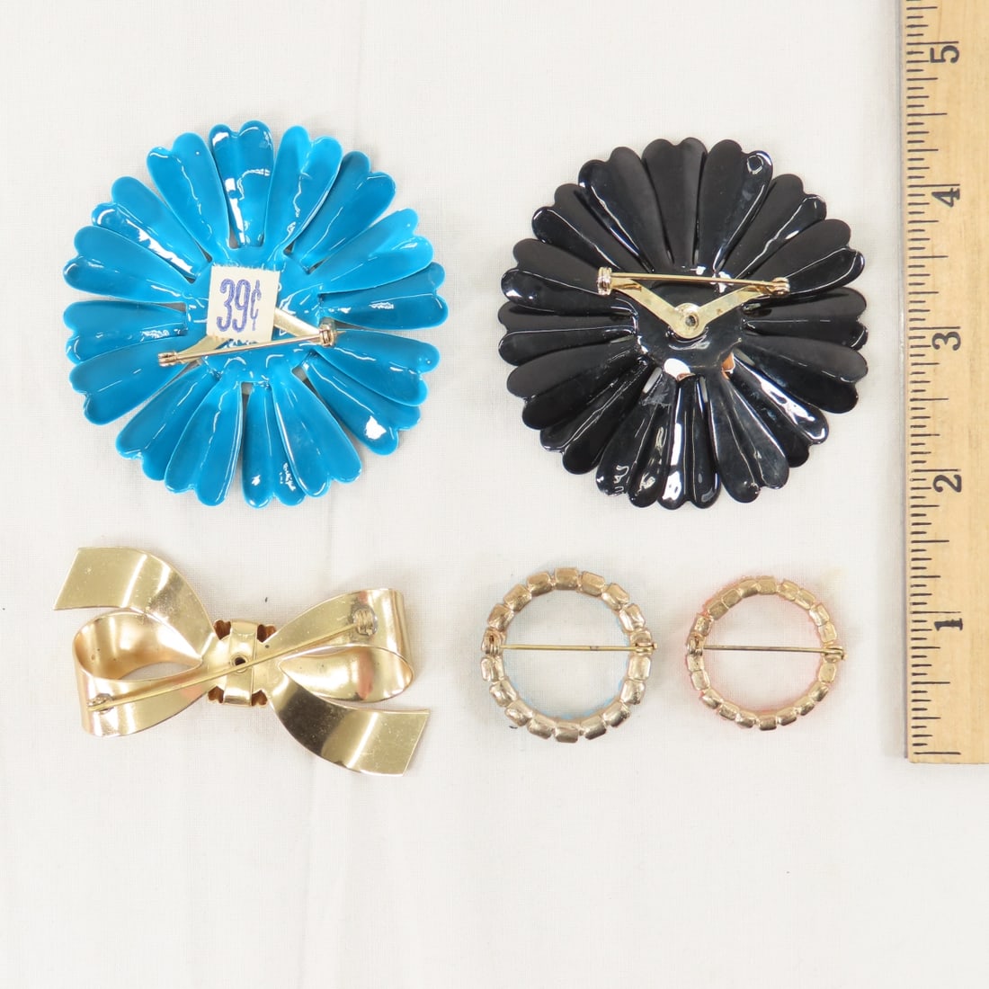 Juliana, Trifari & Other Vintage Brooches - 18