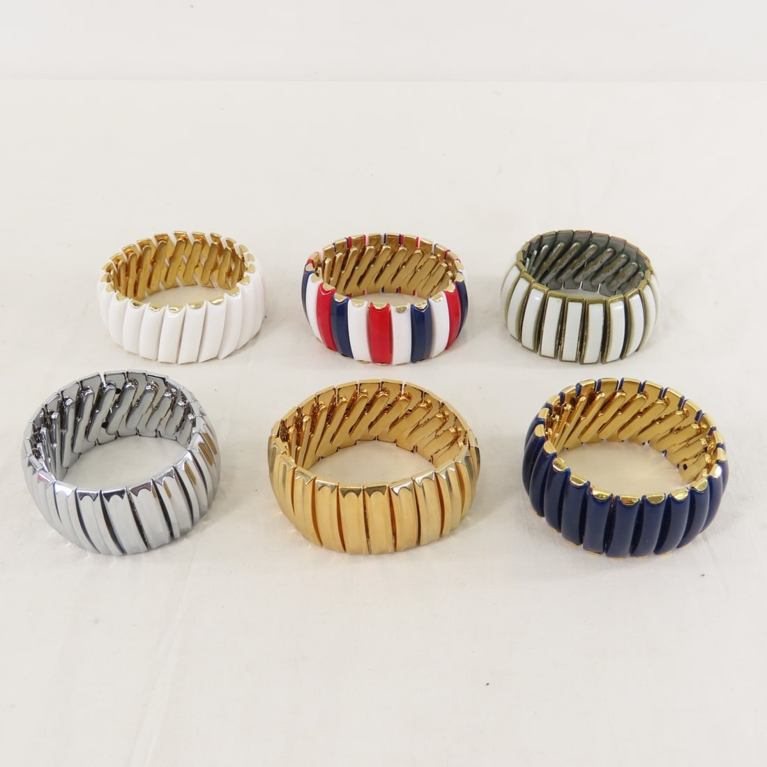 Vintage Belts, Bracelets and Jewelry - 3