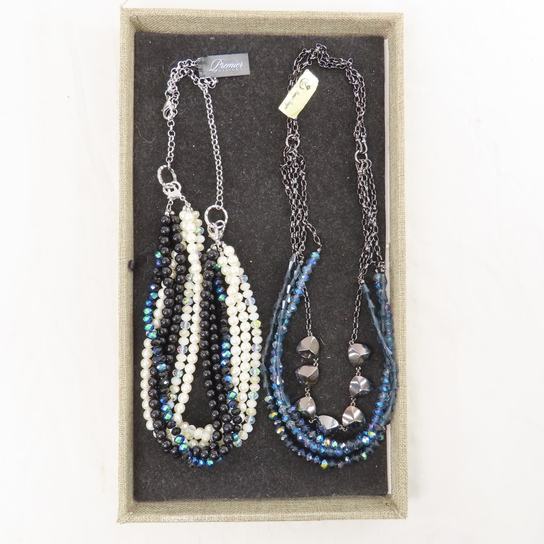 New Premiere Designs Jewelry & Displays - 4