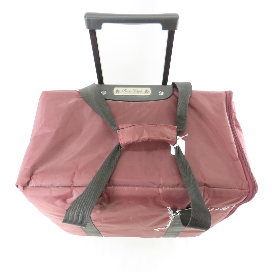 New Premiere Designs Jewelry & Displays - 11