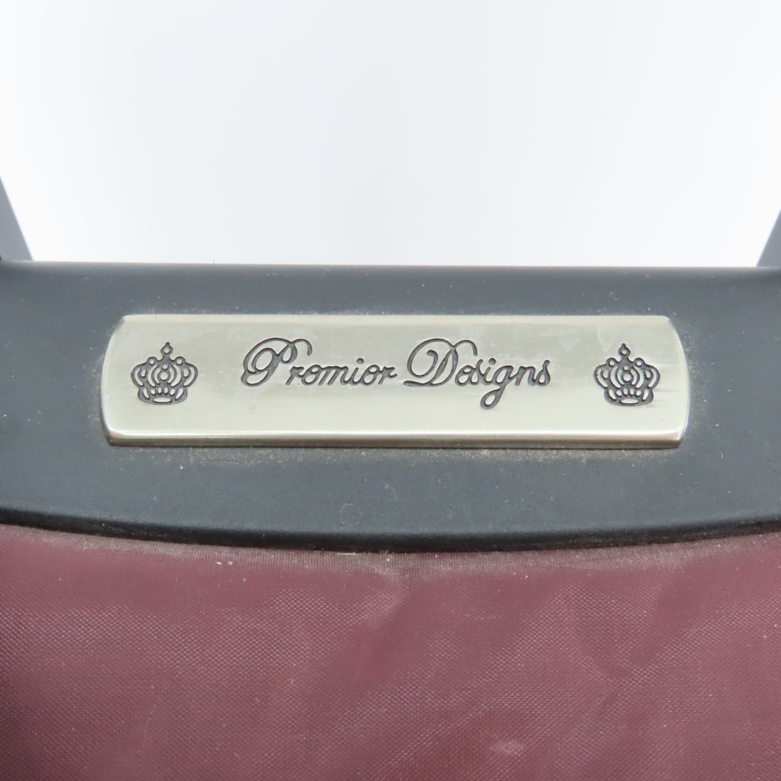 New Premiere Designs Jewelry & Displays - 12