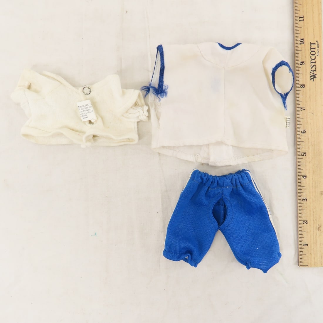 Pitiful Pearl, Howdy Doody, Snoopy & Mickey Mouse - 15