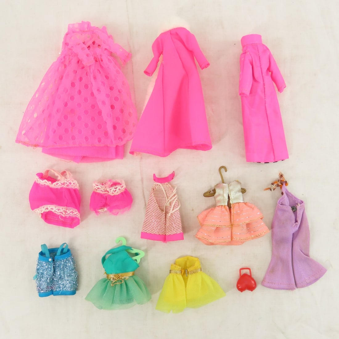 5 Topper Dawn Dolls, Case and Accessories - 8