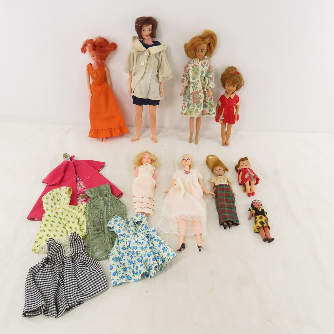 1960's Vintage Dolls- Tressy, Judy Littlechap: 1960's Vintage Dolls- Tressy, Judy Littlechap - Remco Judy Littlechap 13", Regal Tressy grow hair doll (back button is broken), 8.5" Deluxe Reading, 2 Barbie clone dolls, 4 handmade dresses and coat f