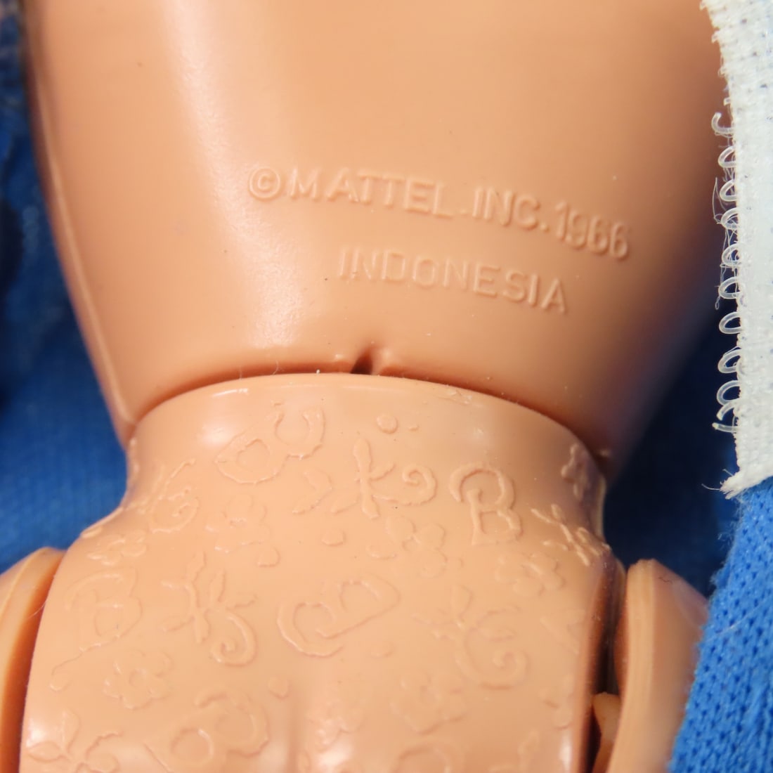 20+ 1980-2000's Barbie Dolls-Blonde, Red, Brunette - 4