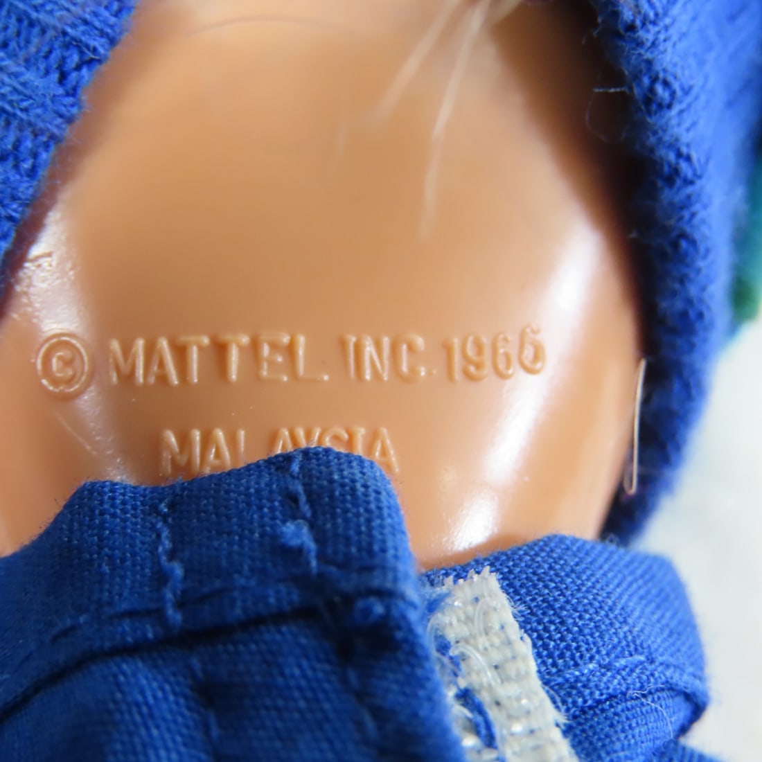 20+ 1980-2000's Barbie Dolls-Blonde - some stands - 4