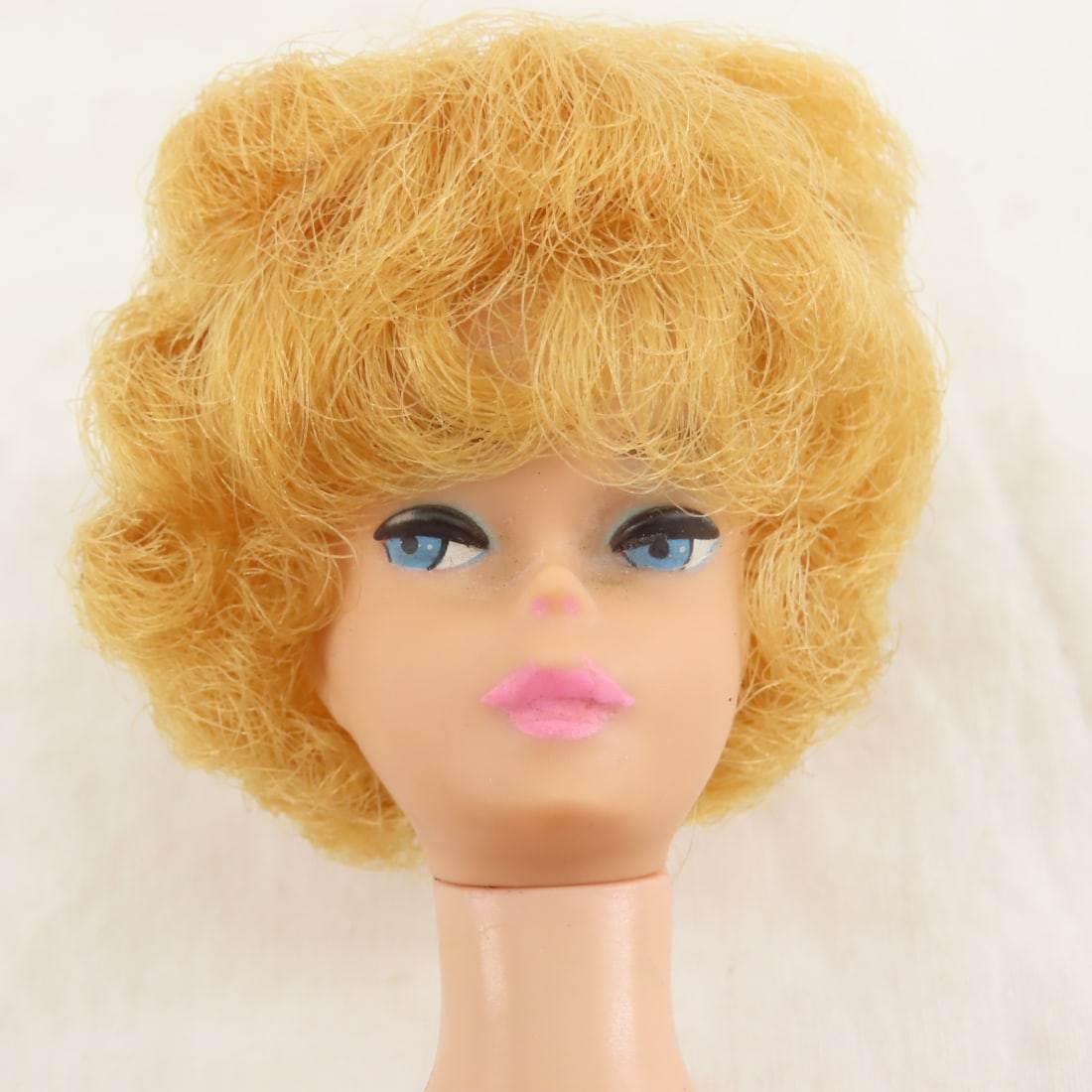 3 Bubblecut Barbies and Black Label Clothing - 11