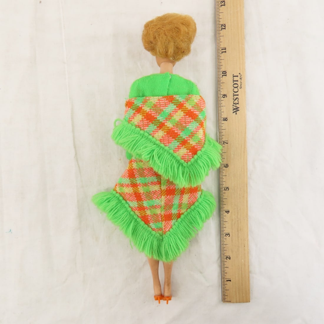 3 Bubblecut Barbies and Black Label Clothing - 4