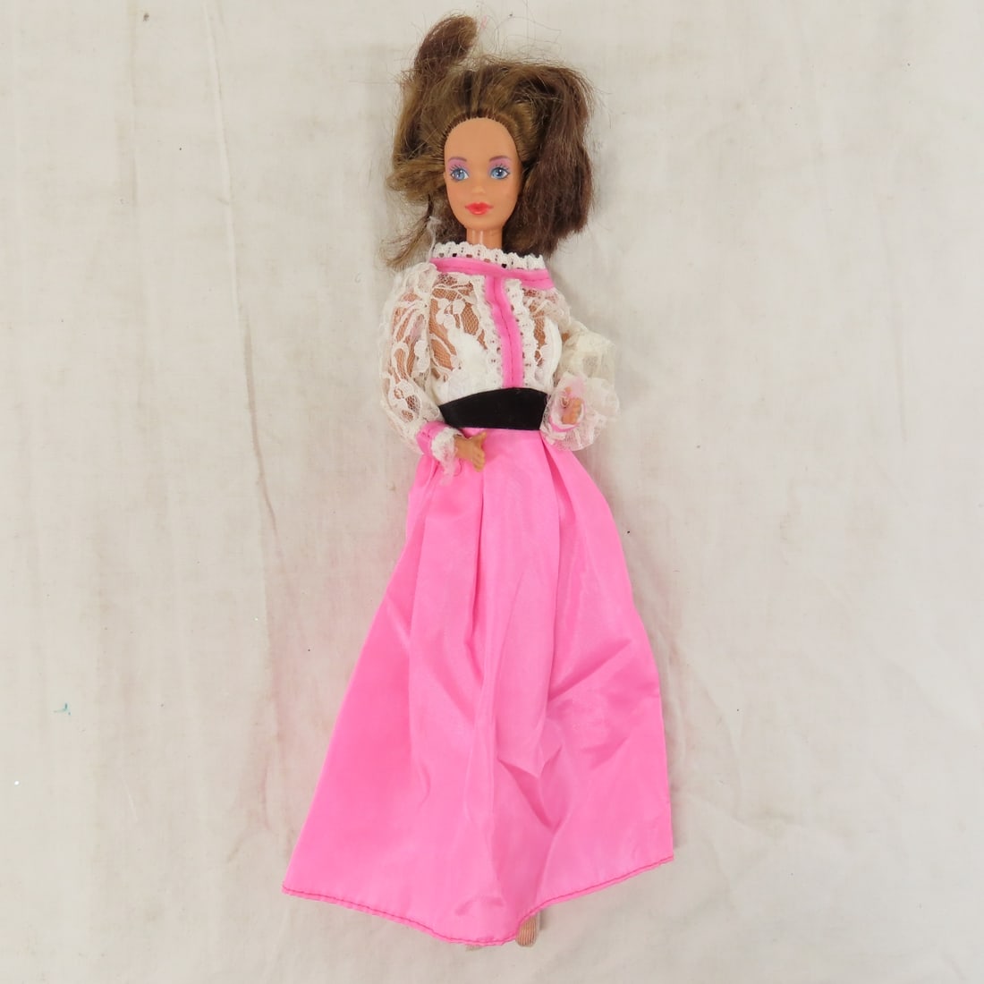 The Heart Family Barbie Dolls - 6