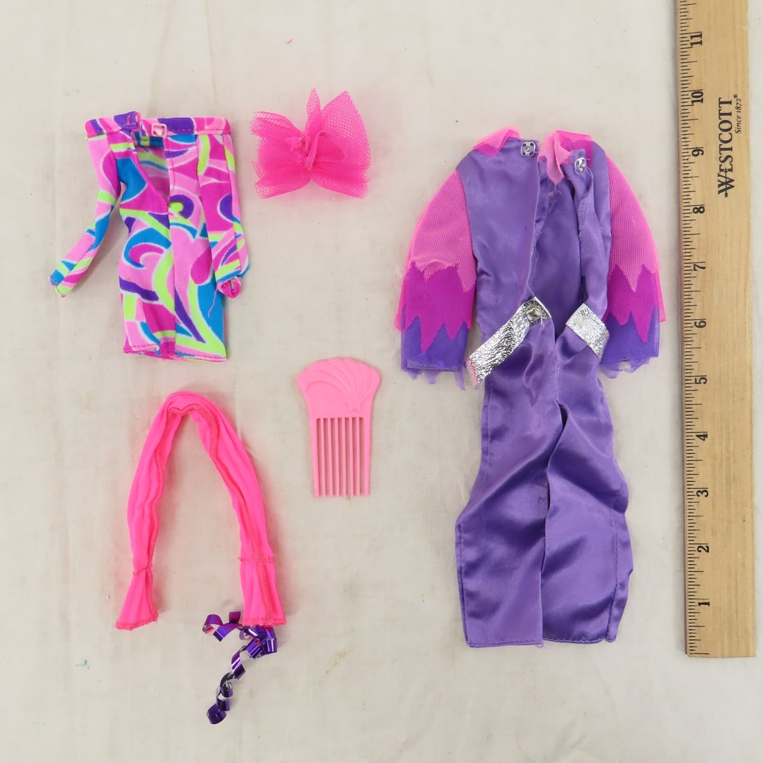 Totally Hair Barbie & Ken, NKOTB Joe & More - 15