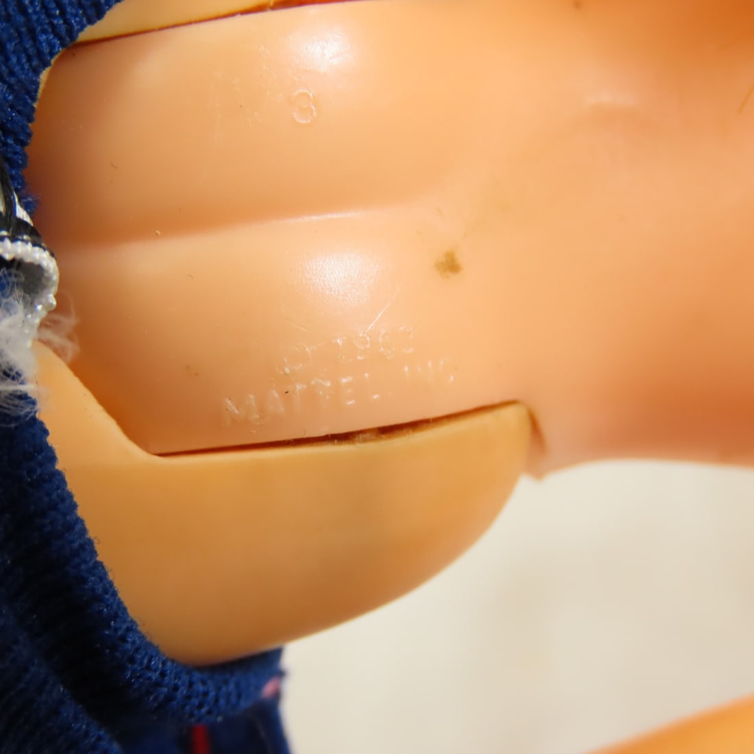 #1030 Skipper Bend Legs Doll in Swimsuit & More - 7