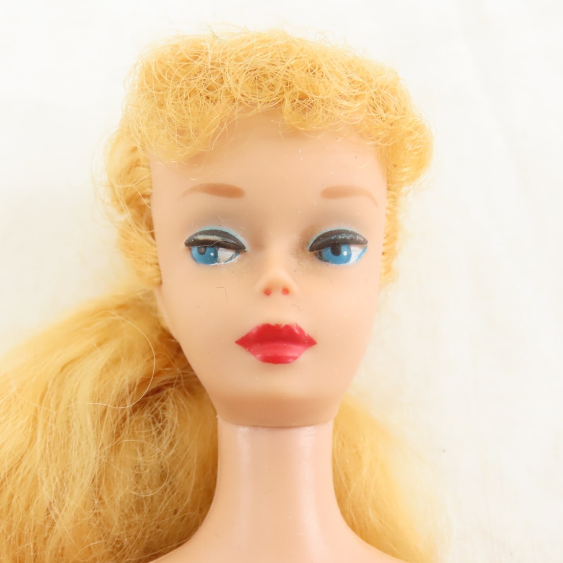 #4 Blonde Ponytail Barbie with Stand and Clothes - 3